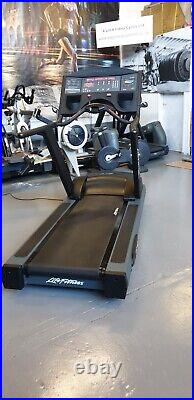 Fully Serviced Life Fitness Treadmill 9500HR Next Gen Commercial Gym Equipment