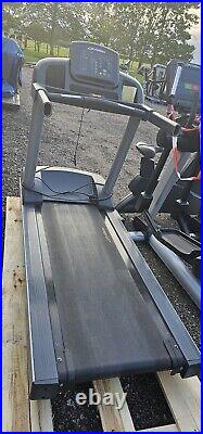 Life fitness Activate Commercial RUNNING Treadmill, Video inside + FREE DELIVERY