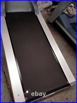 PRECOR EXPERIENCE TRM 946i Heavy Duty Treadmill REFRESHED NEW BELT